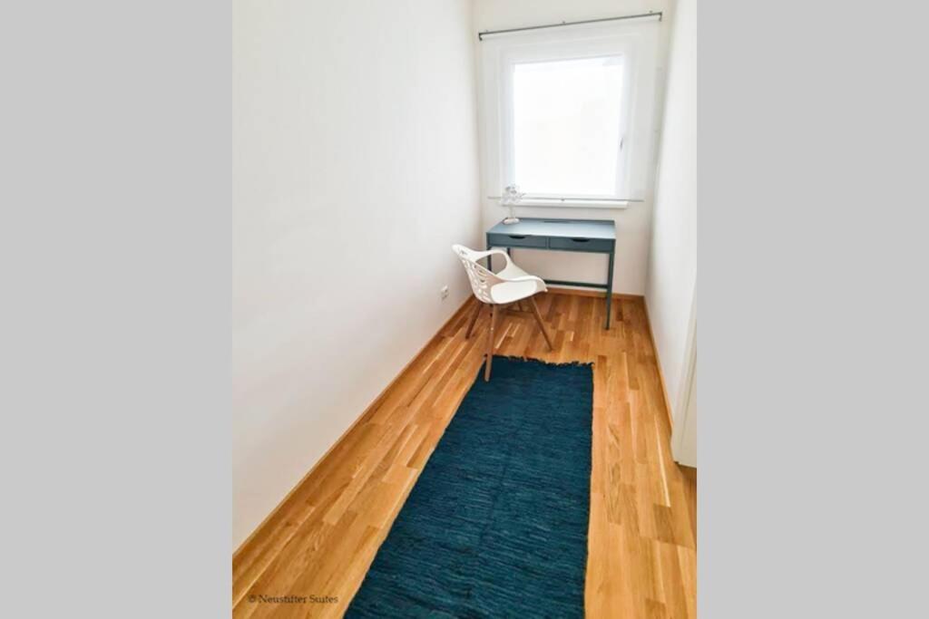 מורביש אם סי Lake View Suite מראה חיצוני תמונה